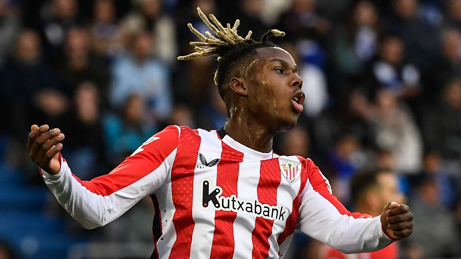 在众多球迷 在众多球迷