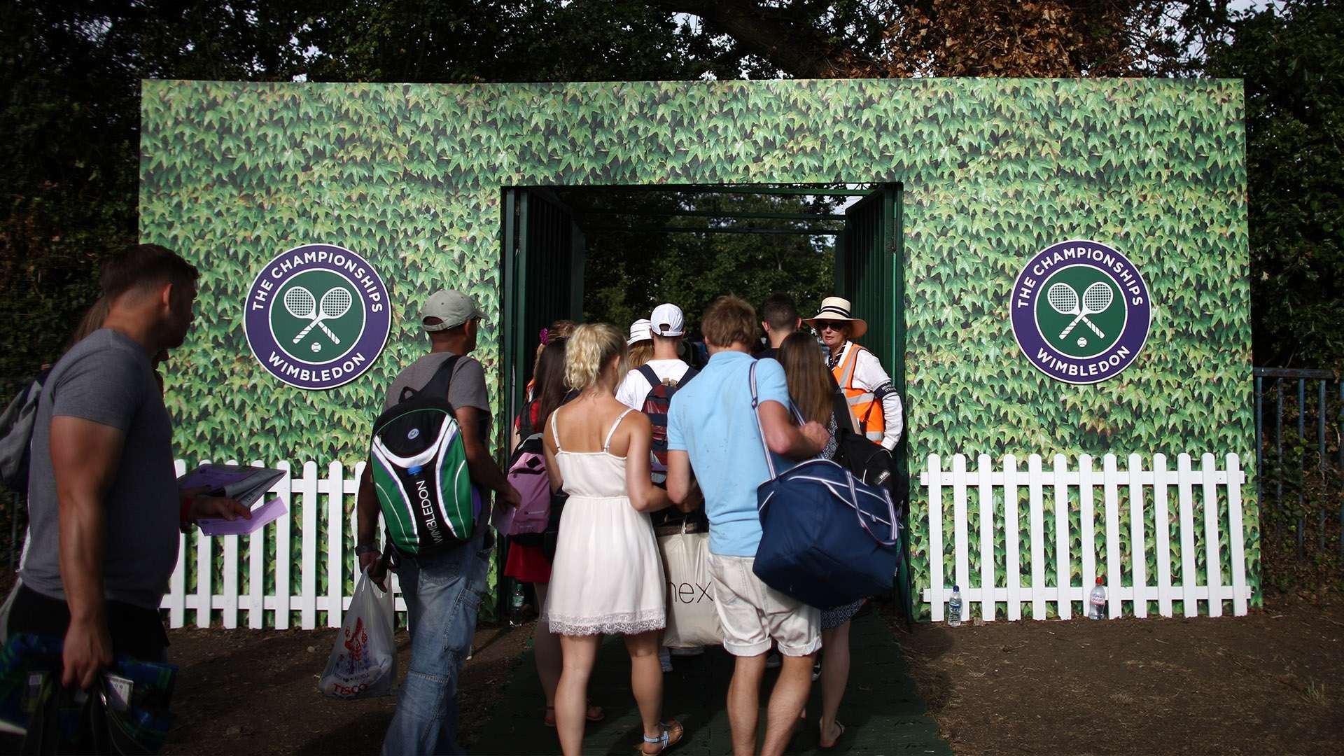 端表现突出 端表现突出